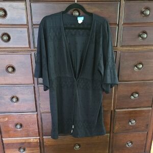 Women's Swimsuit Cover Up Size Medium. Dotti brand